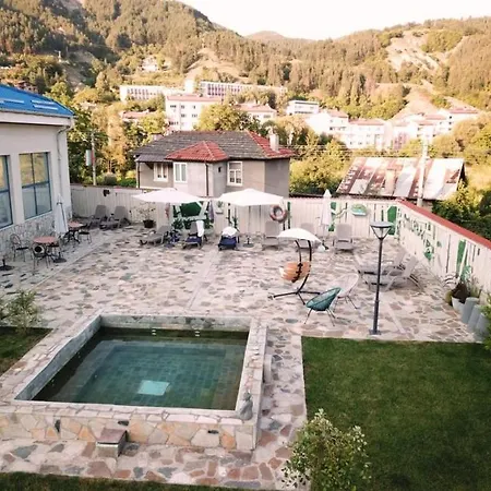 стиляна/hotel Stilyana 3* 데빈